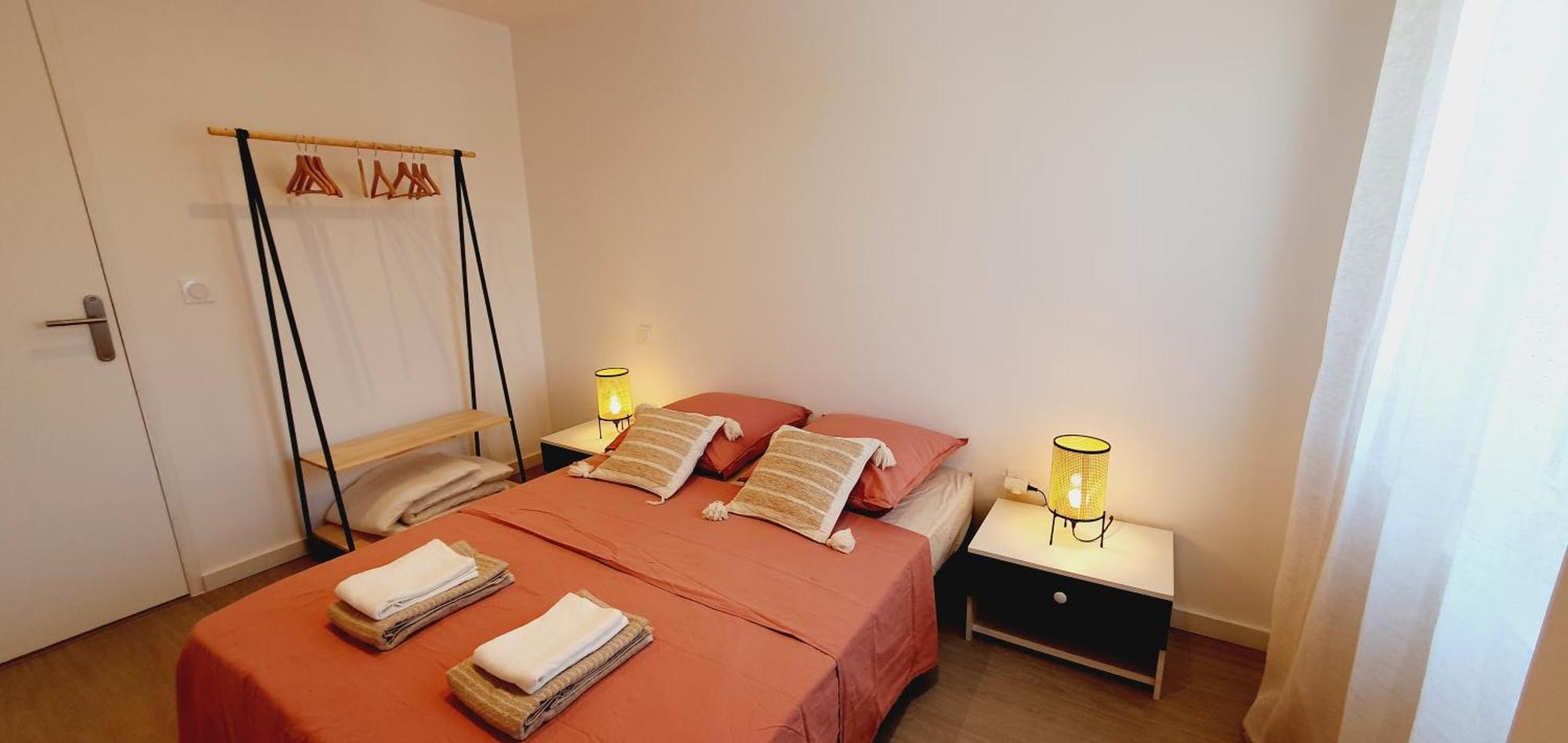 Via Domitia Apartment Perpignan Bagian luar foto
