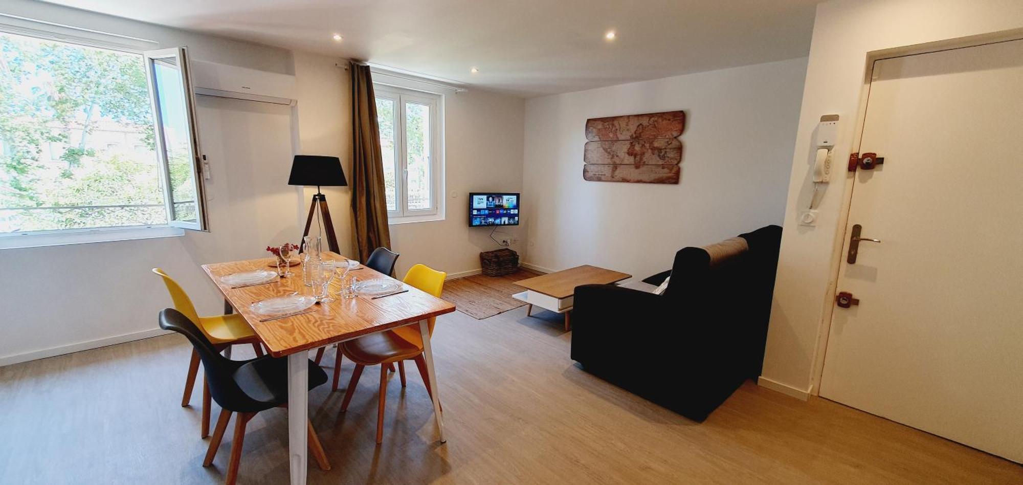 Via Domitia Apartment Perpignan Bagian luar foto