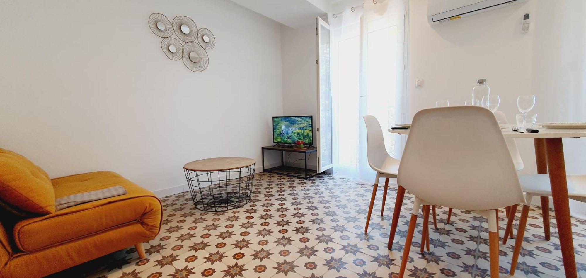 Via Domitia Apartment Perpignan Bagian luar foto