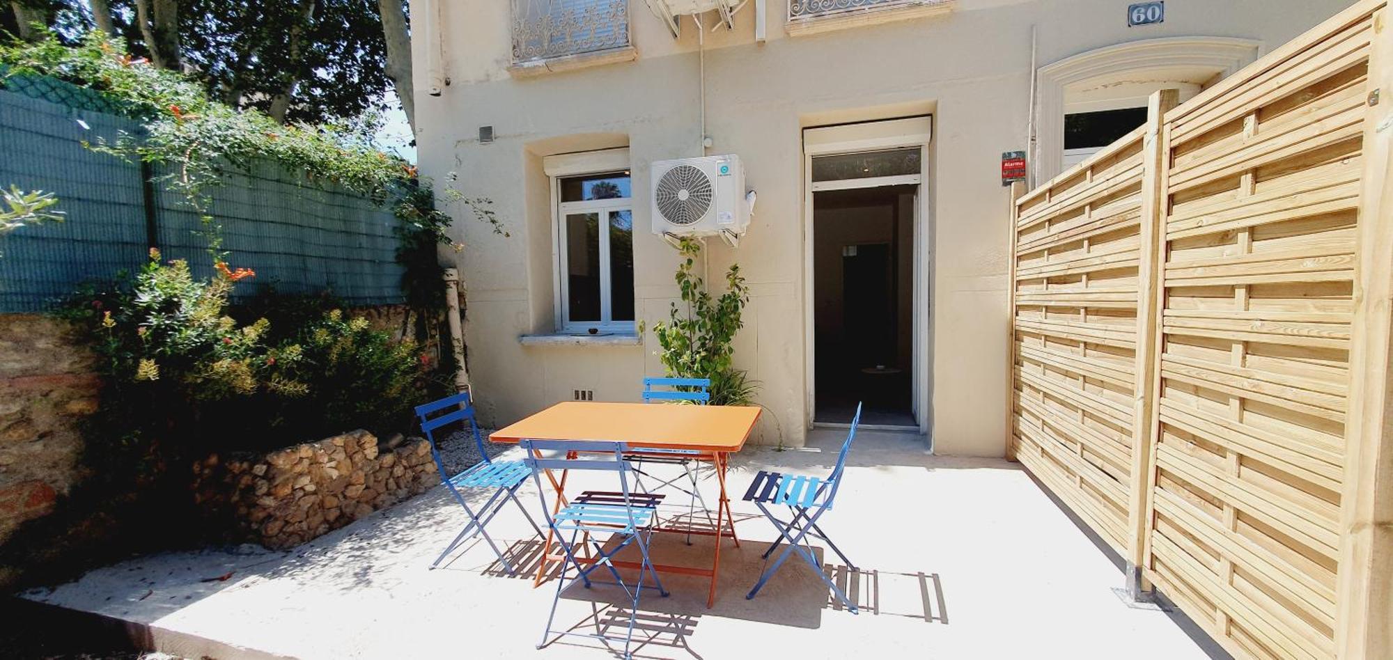 Via Domitia Apartment Perpignan Bagian luar foto